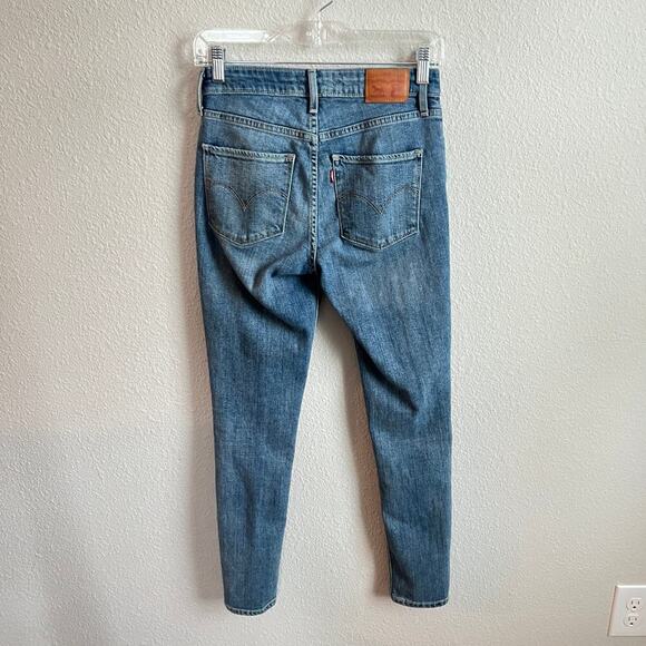 Levi's 721 High Rise Skinny Jeans Women's 26 Medium Wash Stretch Normcore - Picture 3 of 7